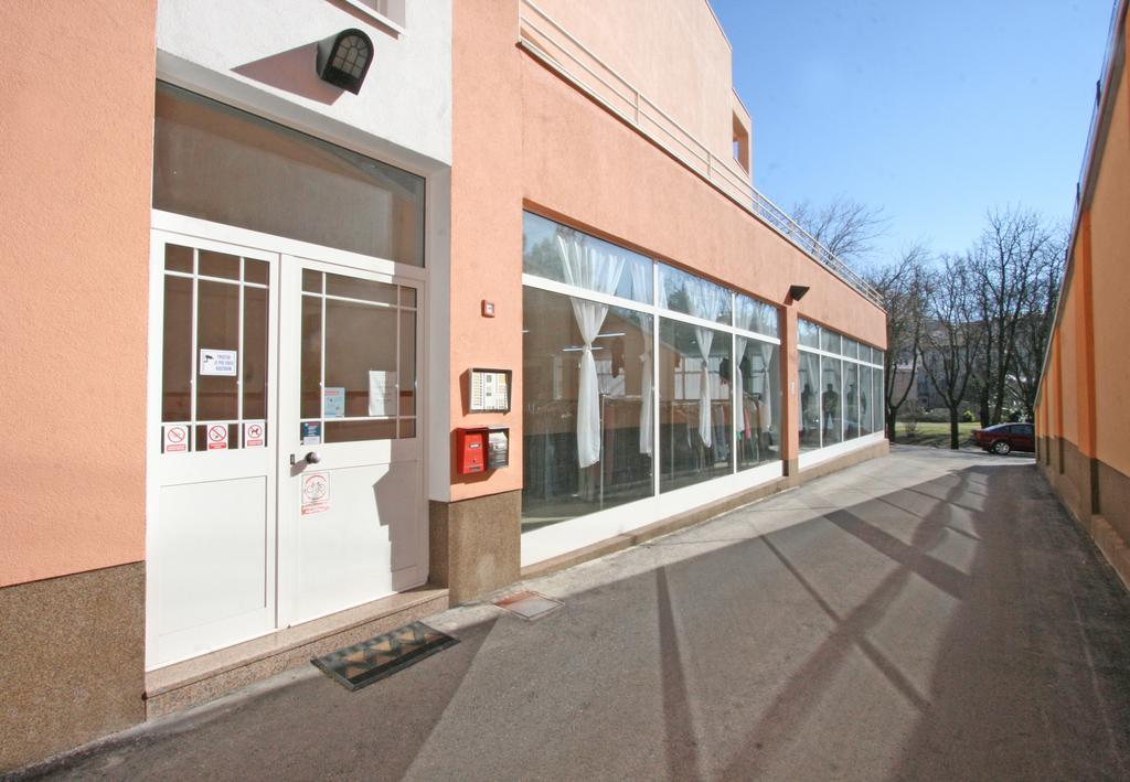 Apartments Vasic Pula Zewnętrze zdjęcie