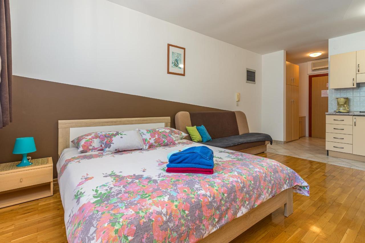 Apartments Vasic Pula Zewnętrze zdjęcie