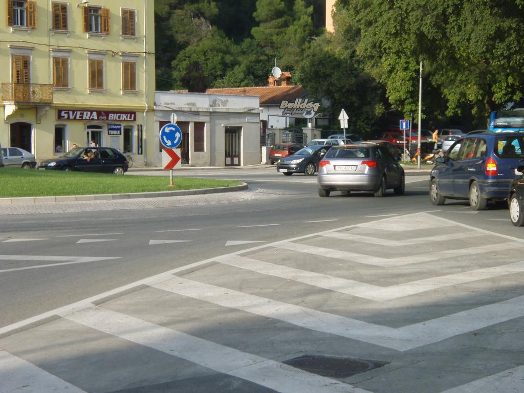 Apartments Vasic Pula Zewnętrze zdjęcie